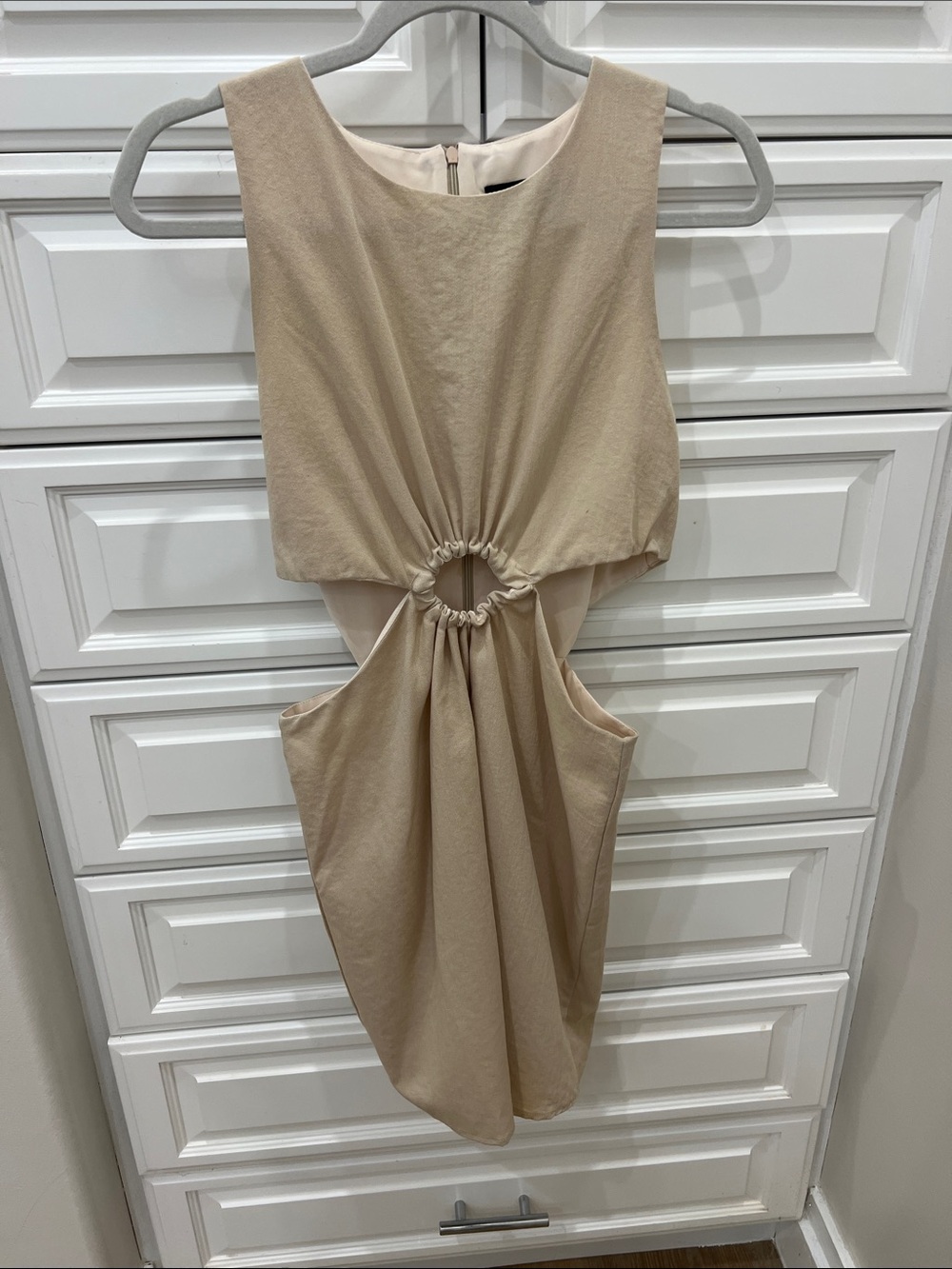 Beige Mini Dress with Central Ring Cutout